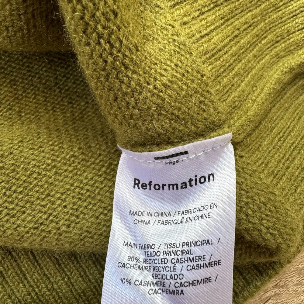 Reformation Paloma Cropped Cashmere Crew Sweater Pear Green XS - Picture 10 of 14